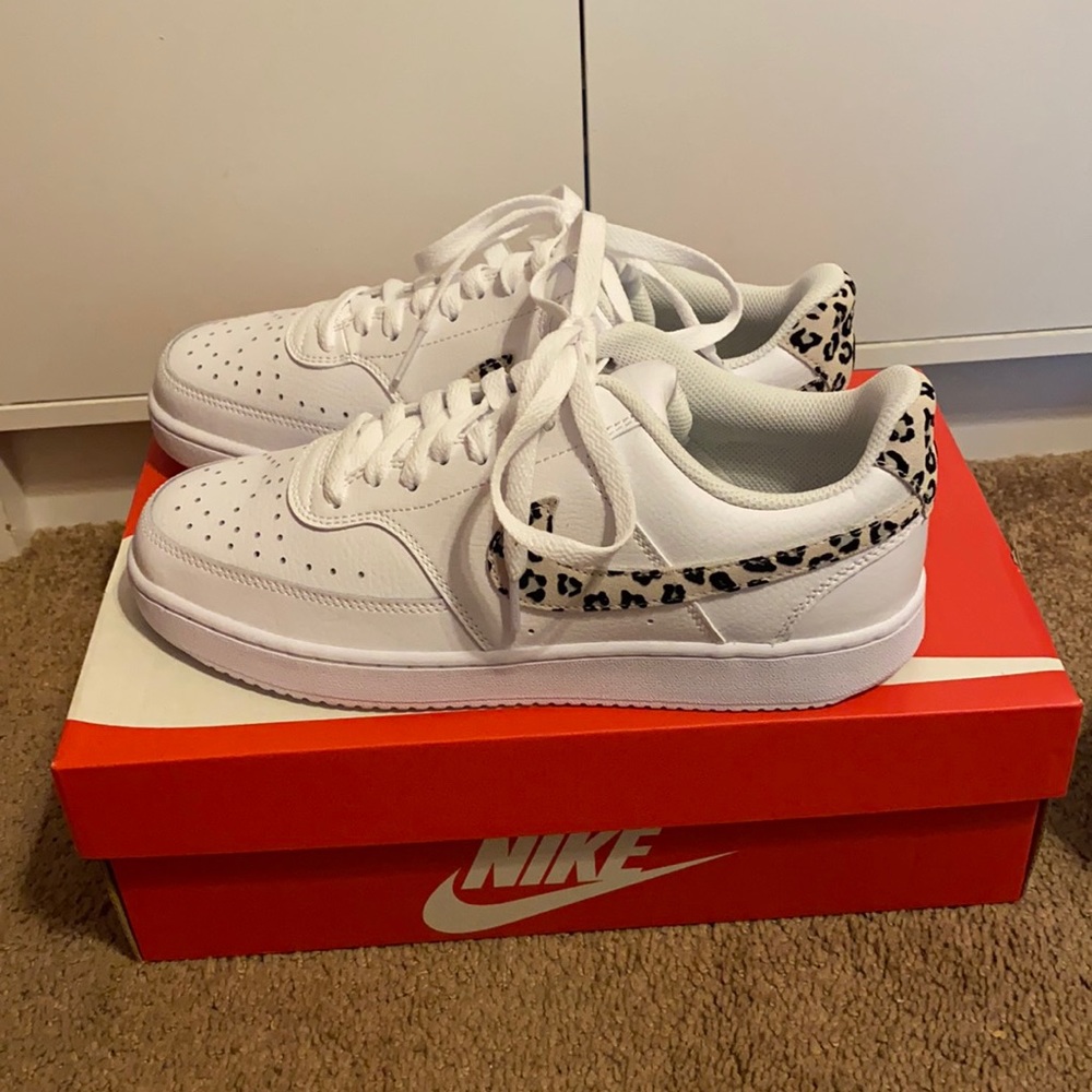 Women’s Nike Court Vision